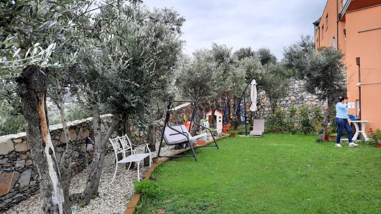 Poggio Degli Ulivi Apartman Genova Kültér fotó