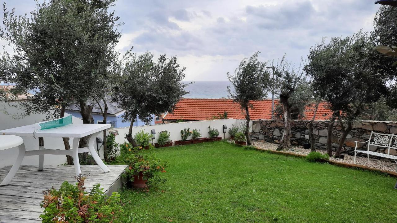 Poggio Degli Ulivi Apartman Genova Kültér fotó