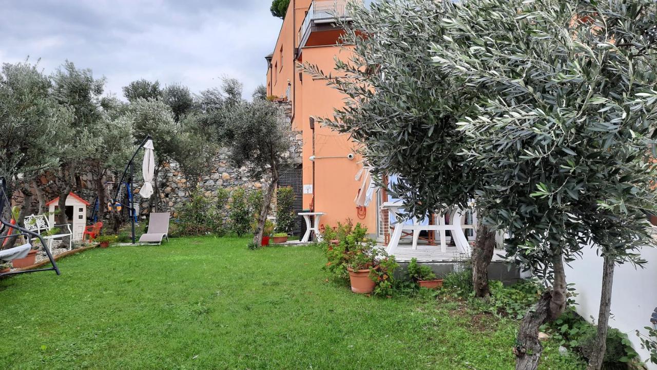 Poggio Degli Ulivi Apartman Genova Kültér fotó